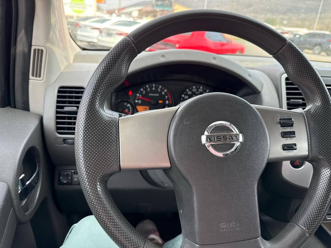 Nissan Xterra X 4WD 2012