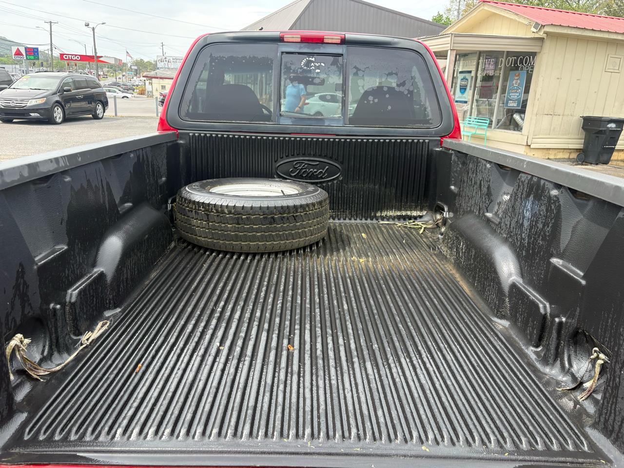 Ford F-150 XL Flareside 2WD 2002