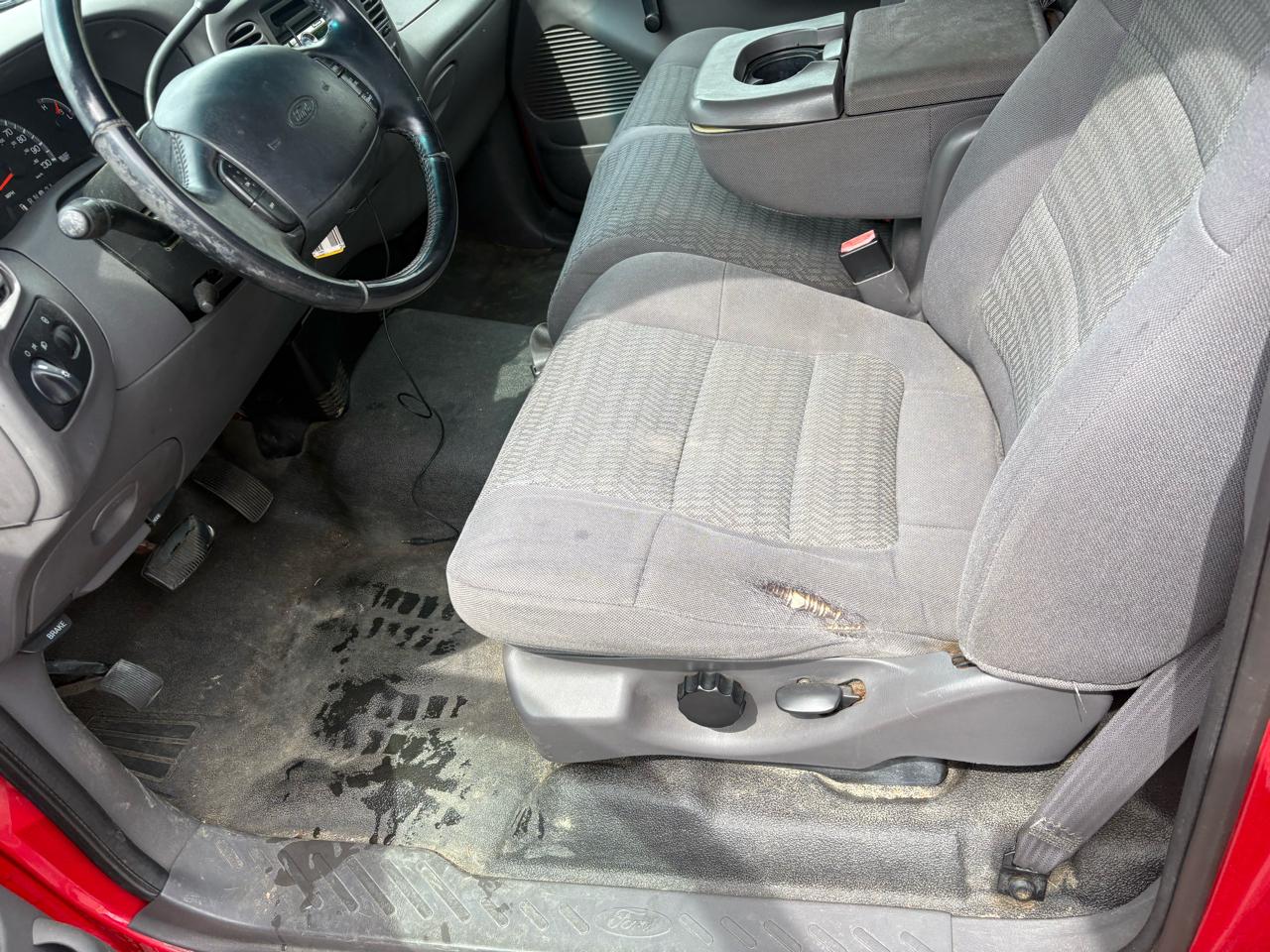 Ford F-150 XL Flareside 2WD 2002