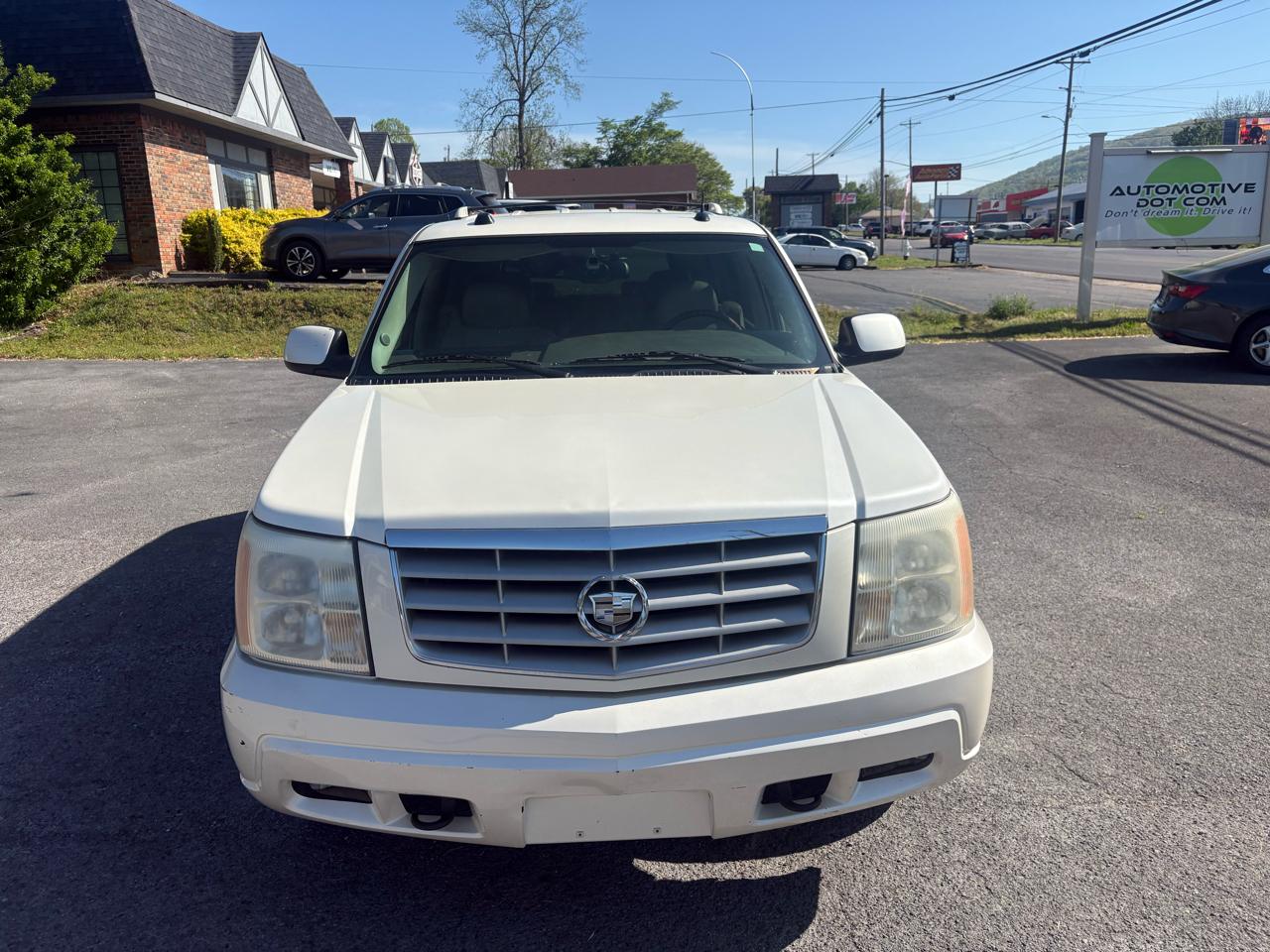 Cadillac Escalade 2WD 2005