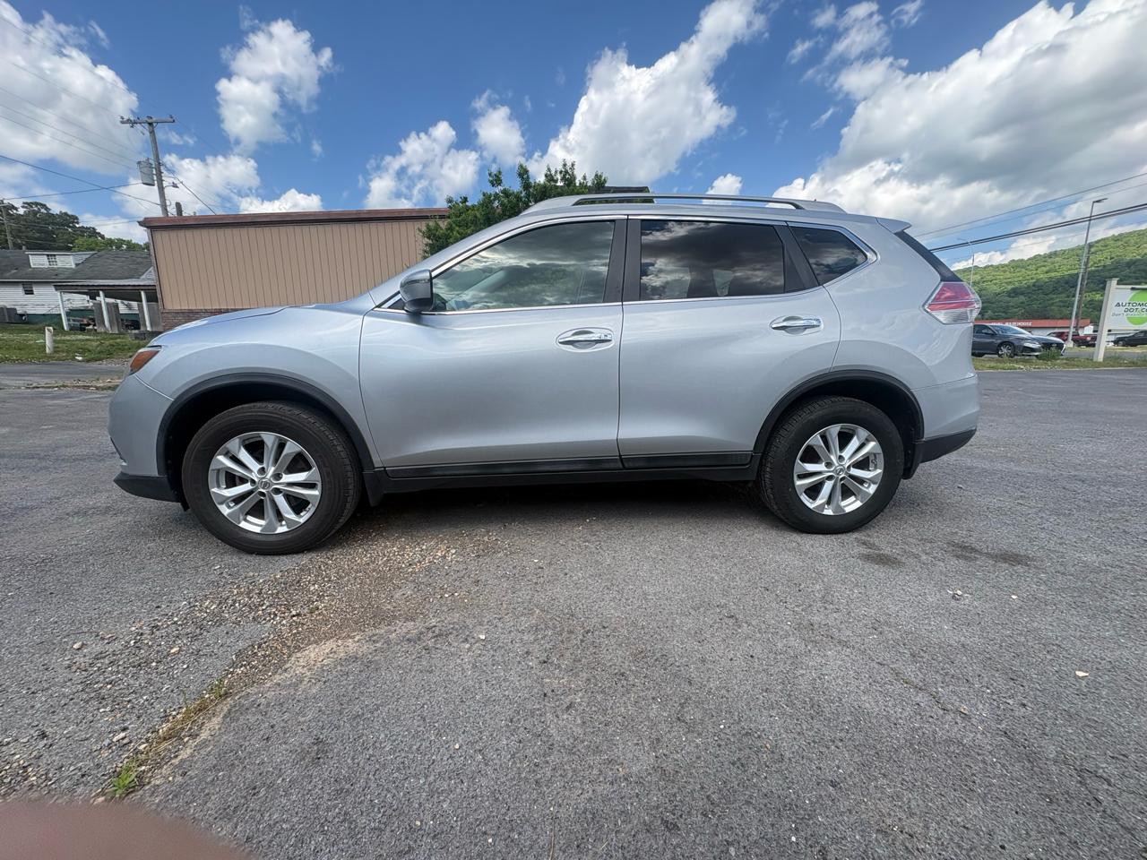 Nissan Rogue S AWD 2014