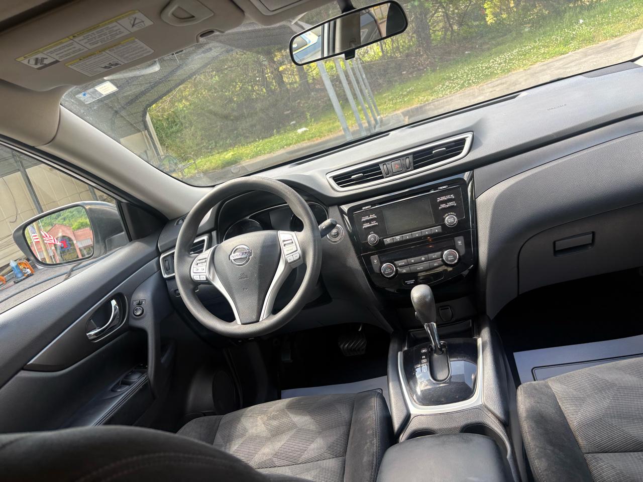 Nissan Rogue S AWD 2014