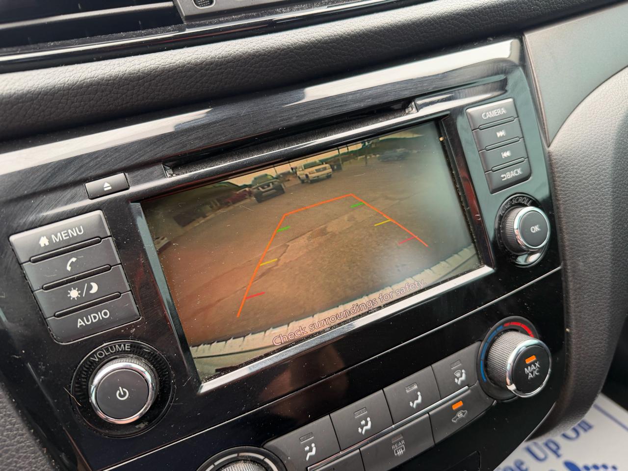 Nissan Rogue Sport S 2020
