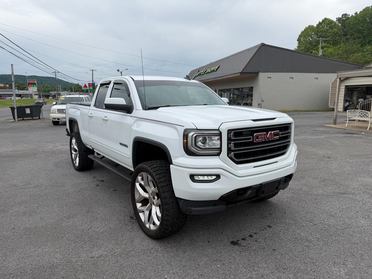GMC Sierra 1500 Base Double Cab 2WD 2017