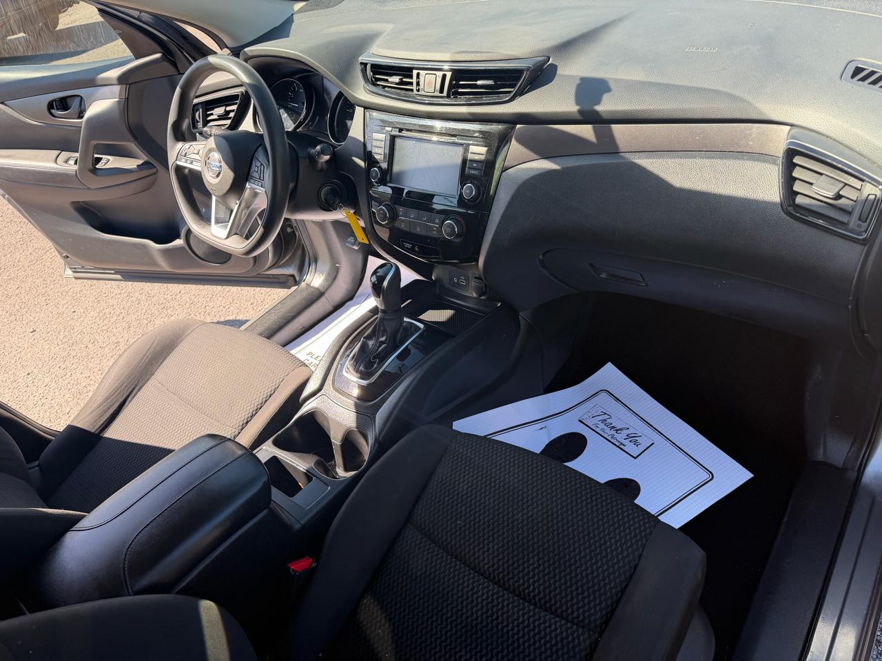 Nissan Rogue Sport S 2019