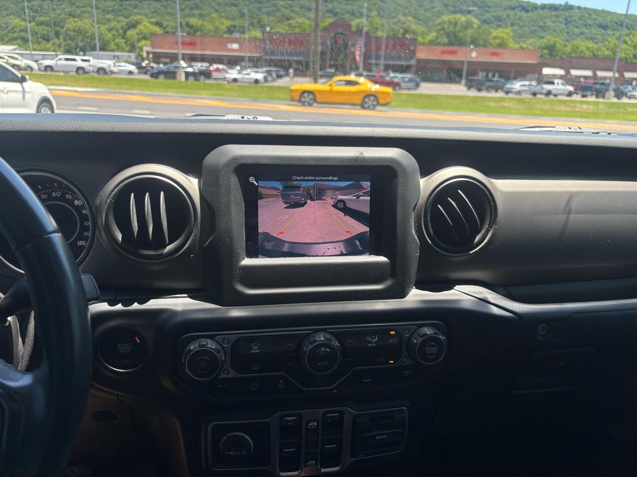 Jeep Gladiator Sport S 2021
