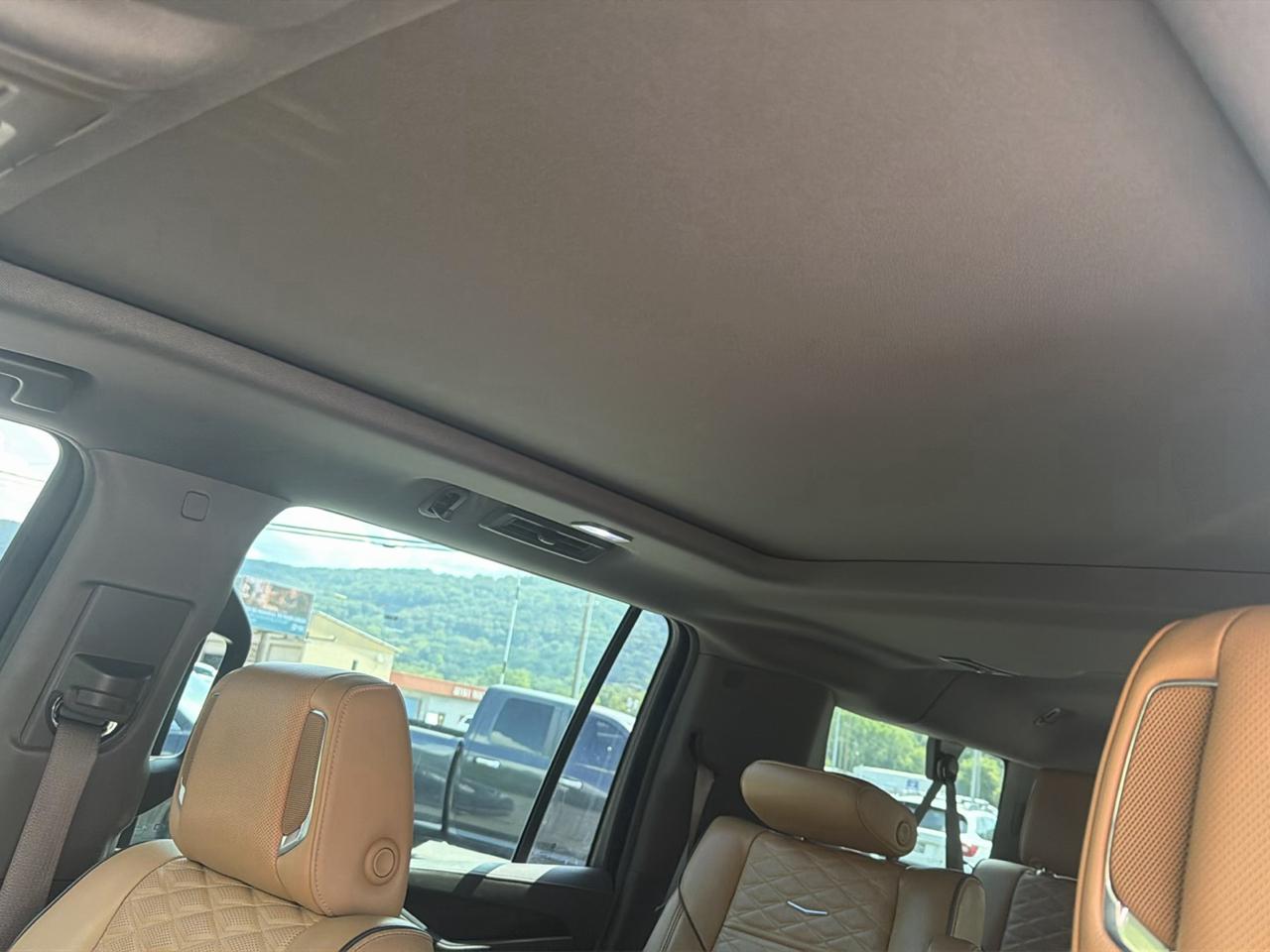 Cadillac Escalade ESV Premium Luxury 2021
