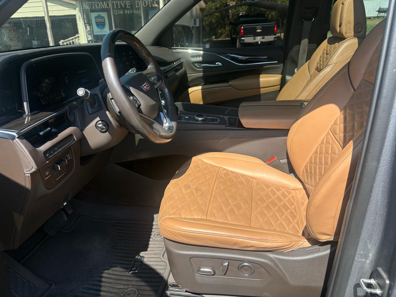 Cadillac Escalade ESV Premium Luxury 2021