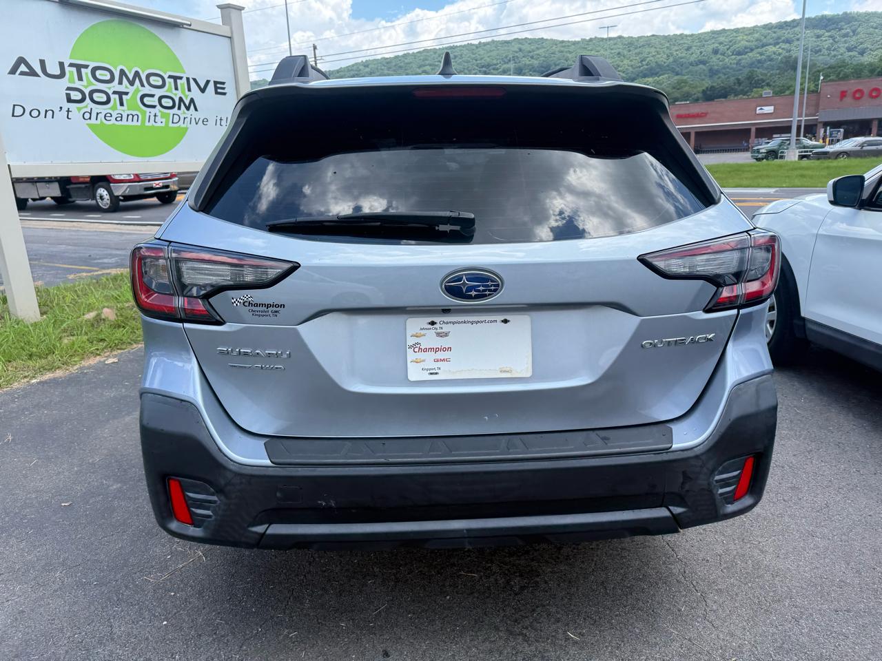 Subaru Outback Base 2020