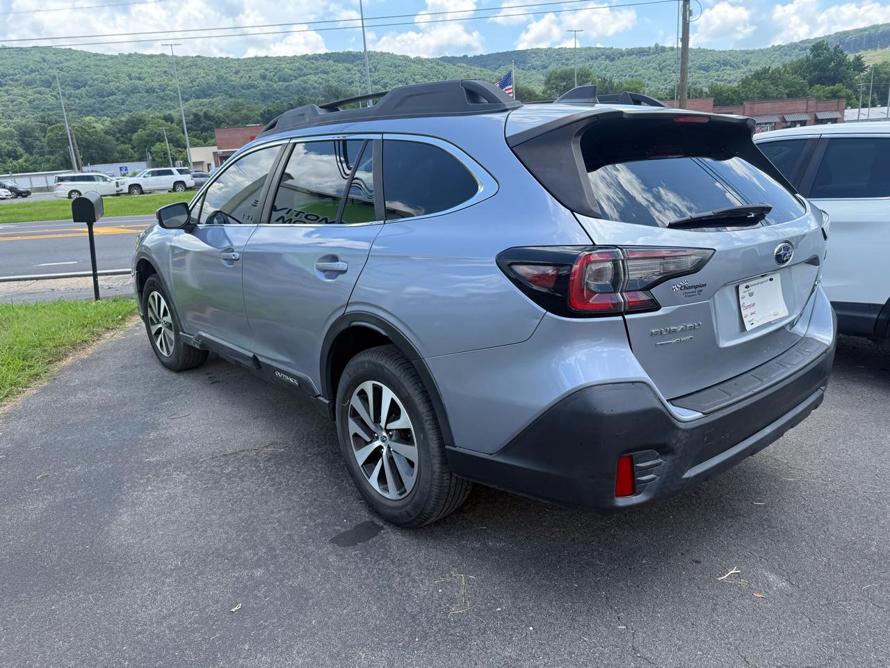 Subaru Outback Base 2020