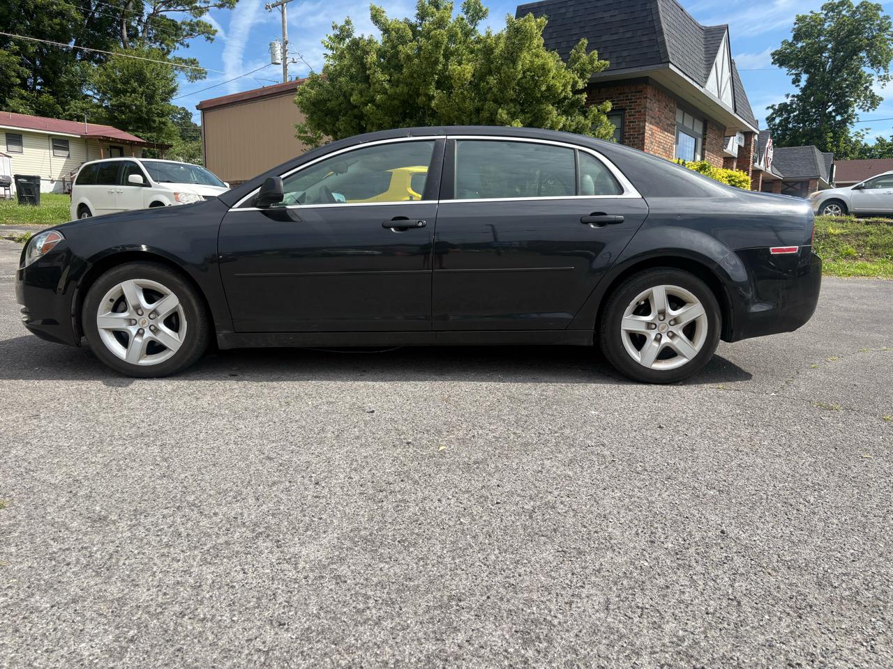 Chevrolet Malibu LS 2012