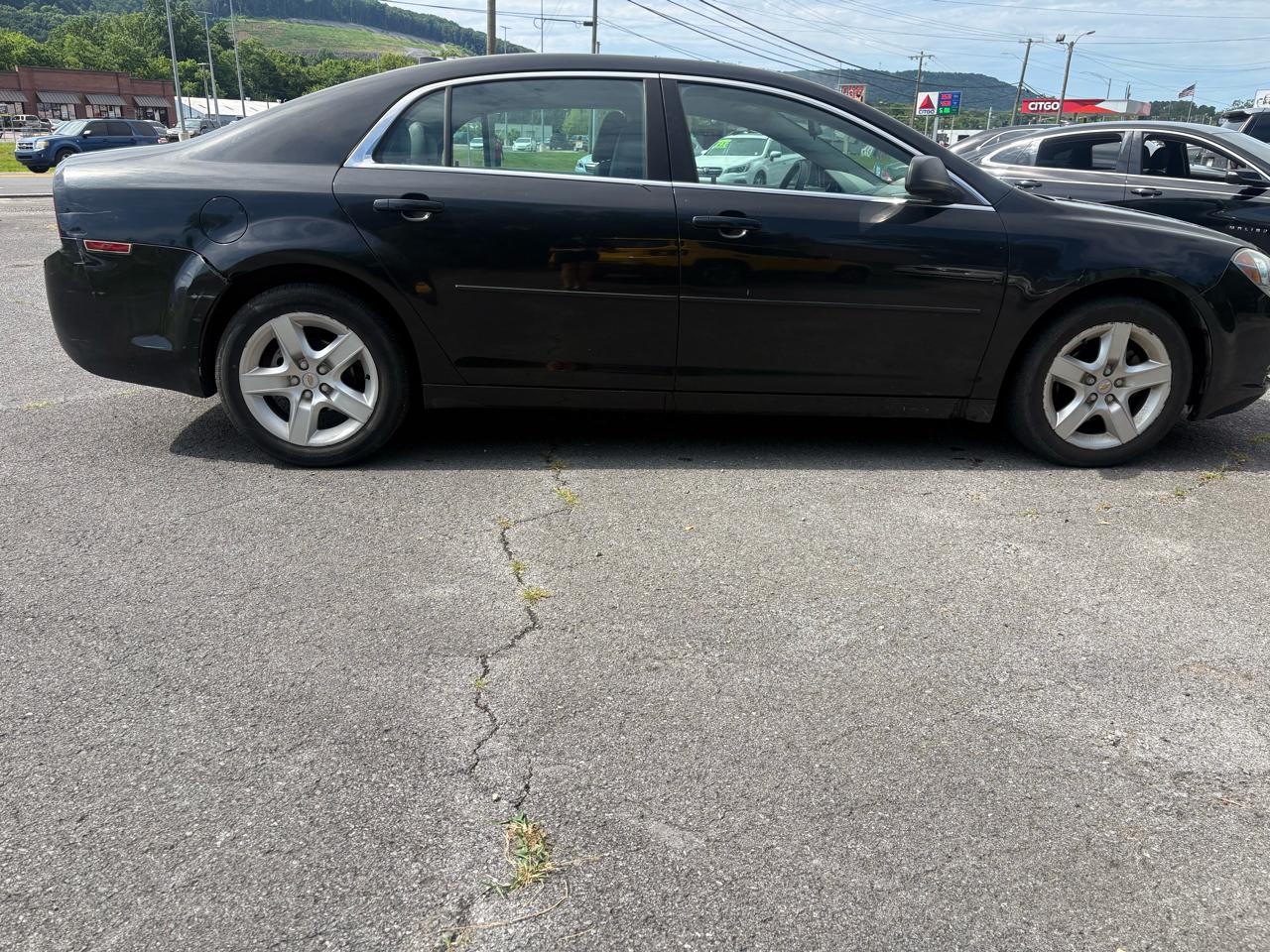 Chevrolet Malibu LS 2012