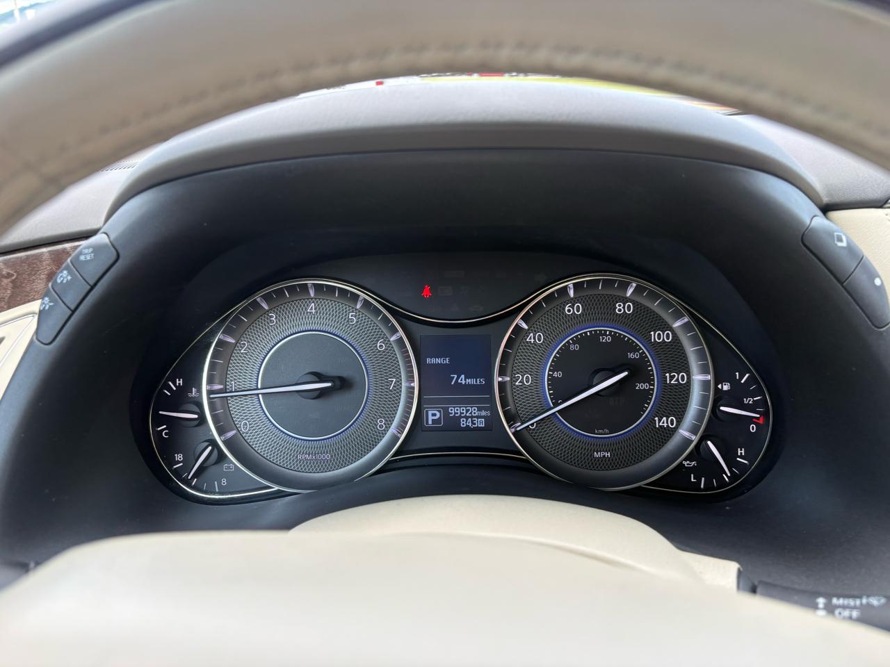 Infiniti QX80 2WD 2015