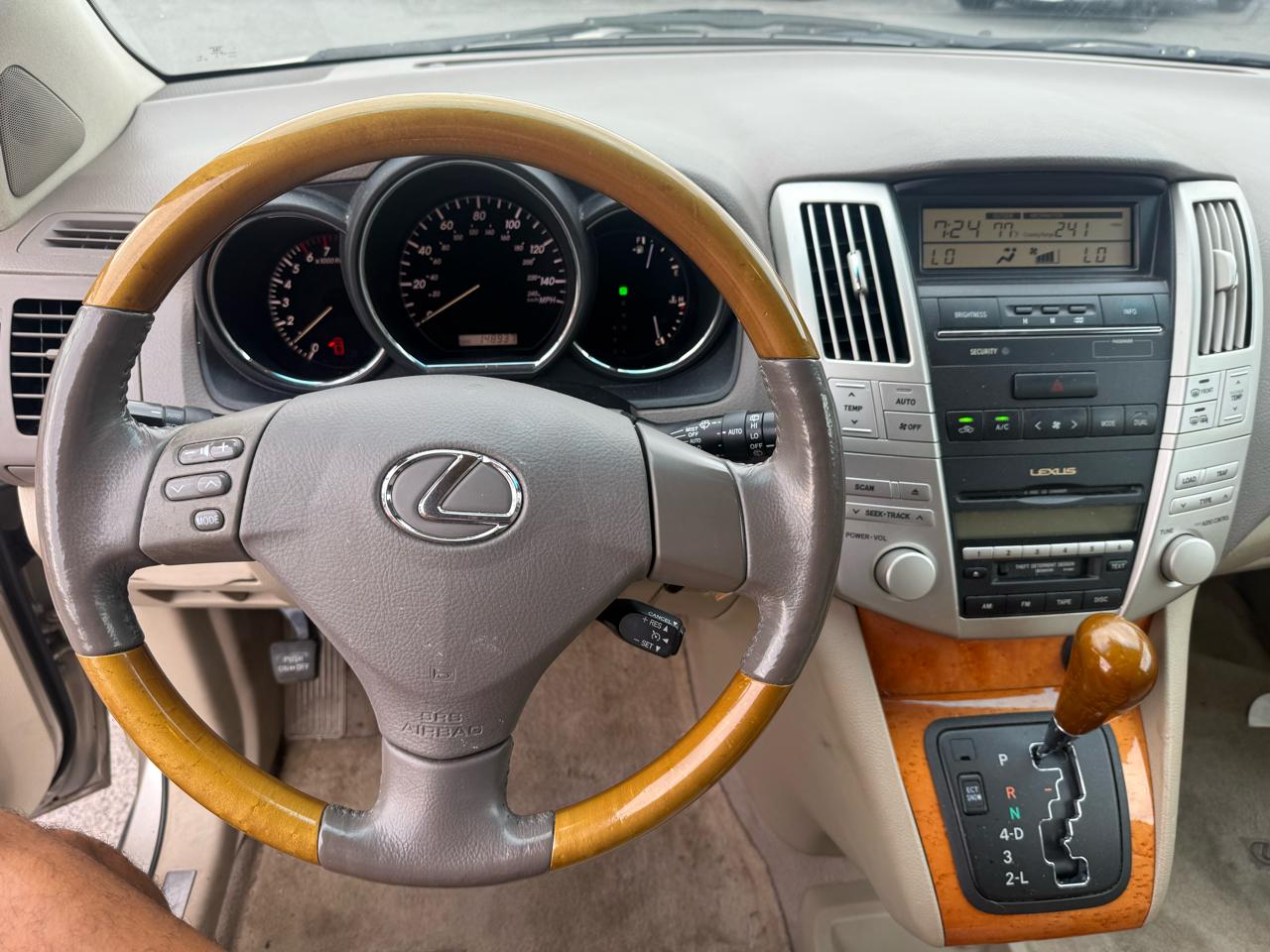 Lexus RX 330 FWD 2005