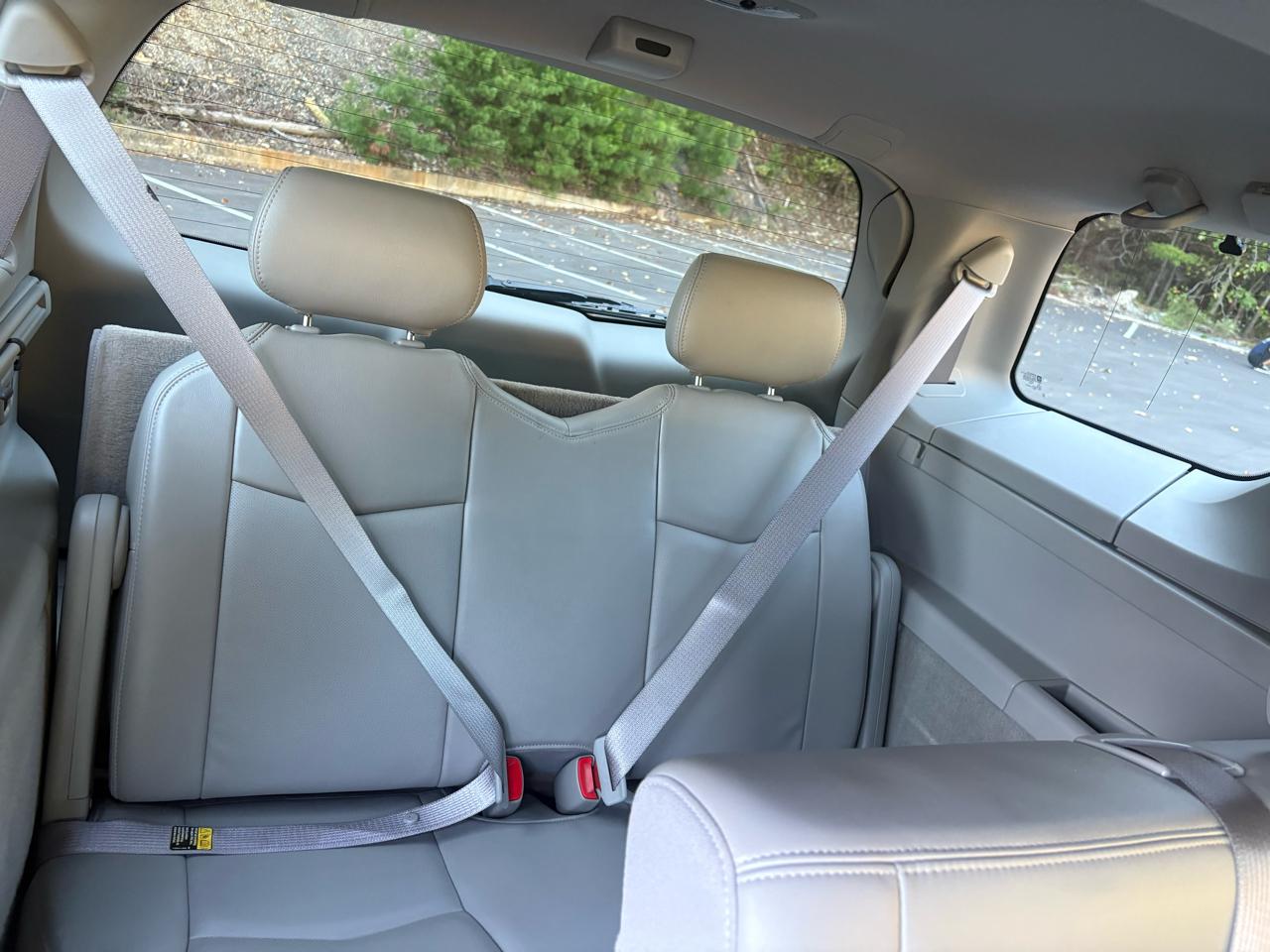Cadillac SRX V8 2006