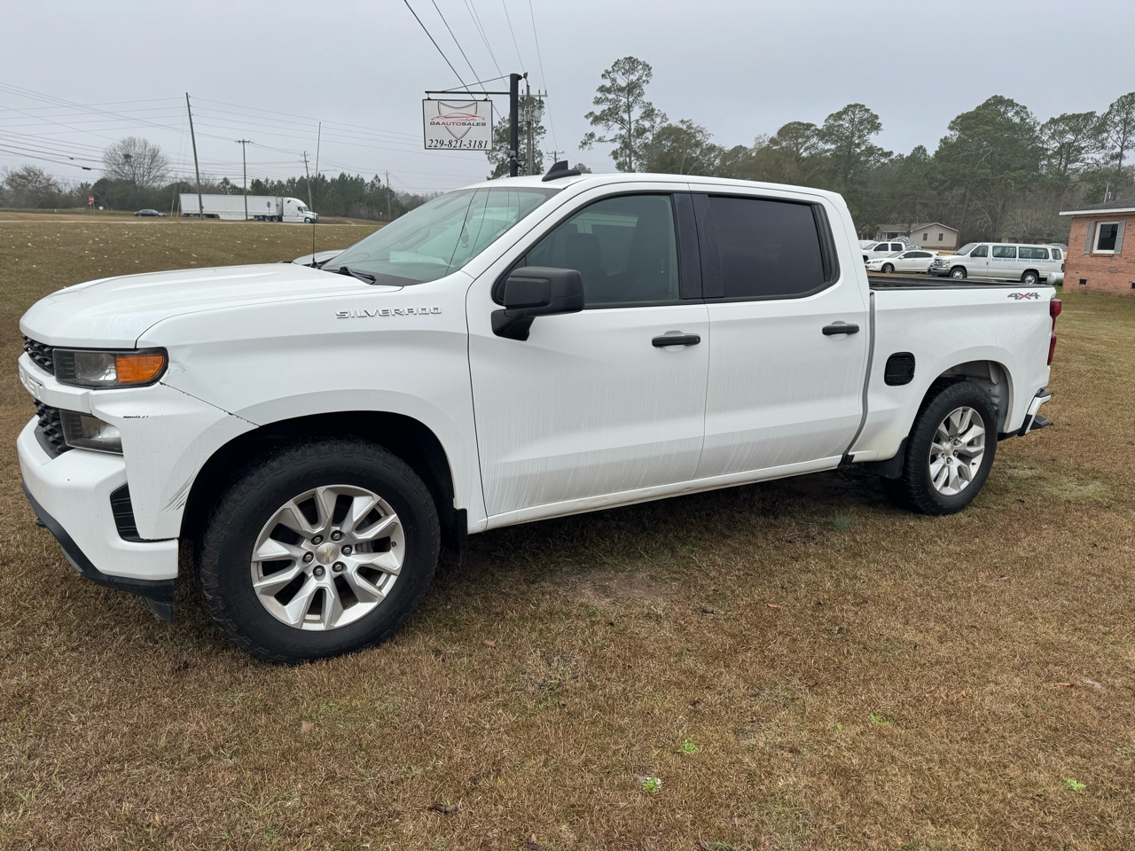 Chevrolet Silverado 1500 Custom Crew Cab Short Box 4WD 2021