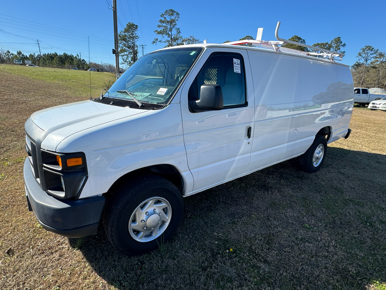 Ford Econoline E-350 Super Duty Extended 2013