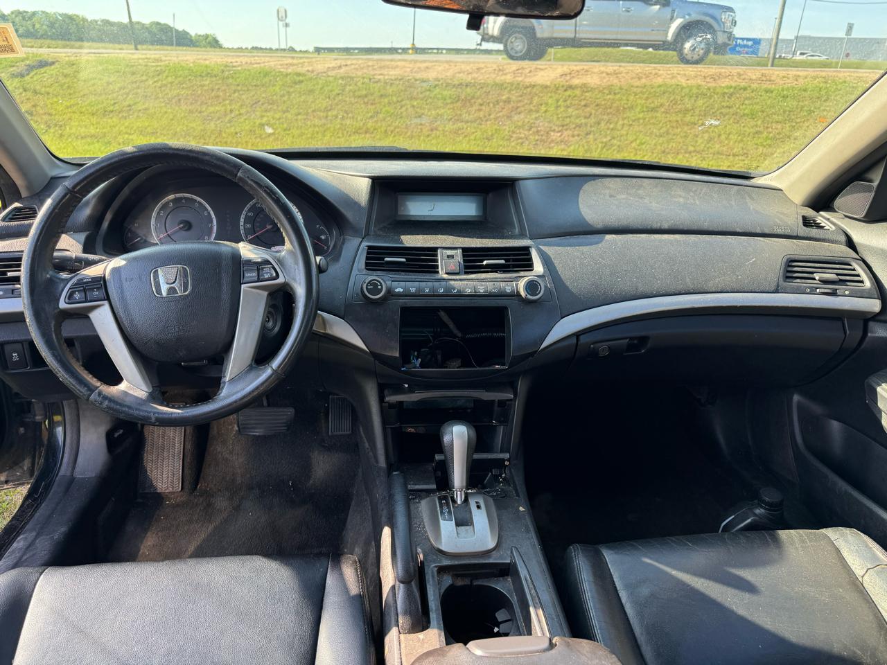 Honda Accord SE Sedan AT 2011