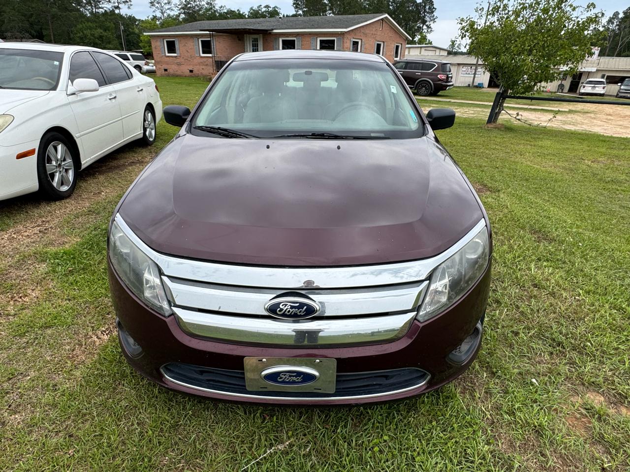 Ford Fusion S 2012