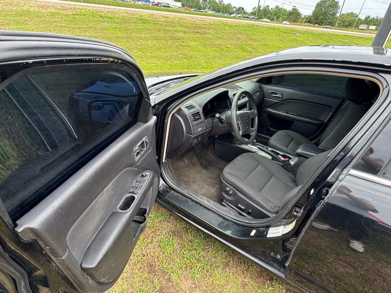 Ford Fusion I4 SE 2011