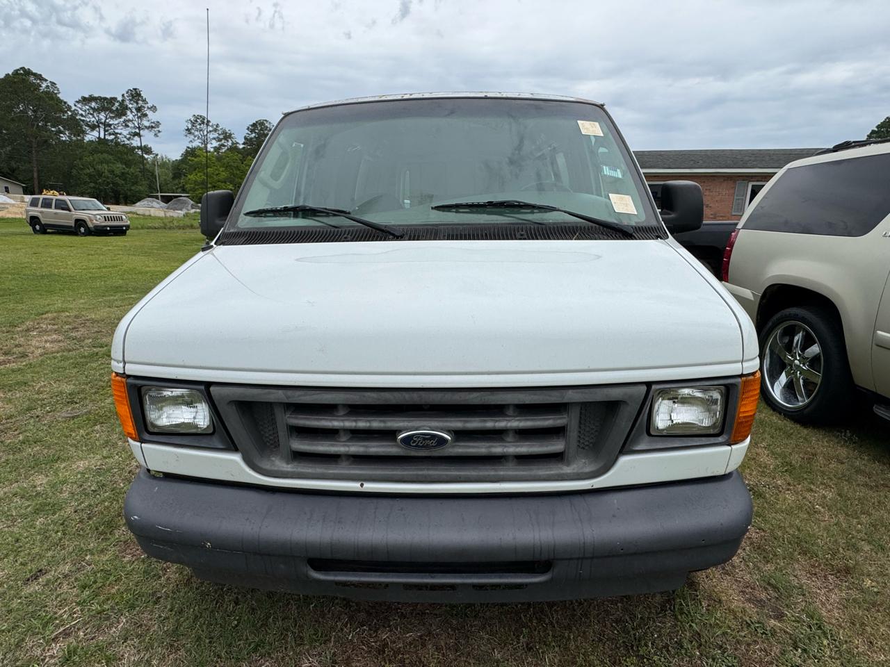 Ford Econoline E-150 2006