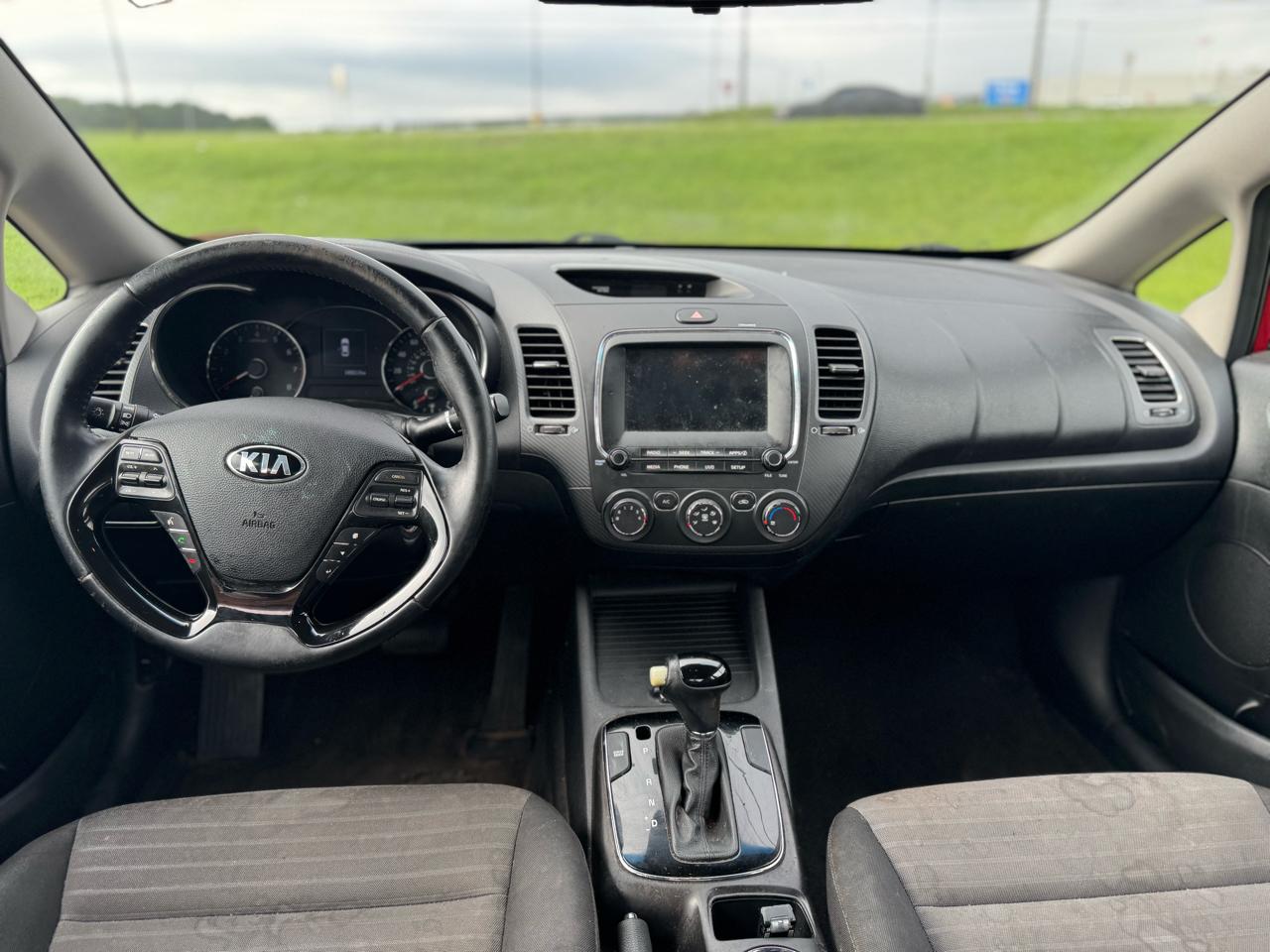 Kia Forte LX 6A 2017