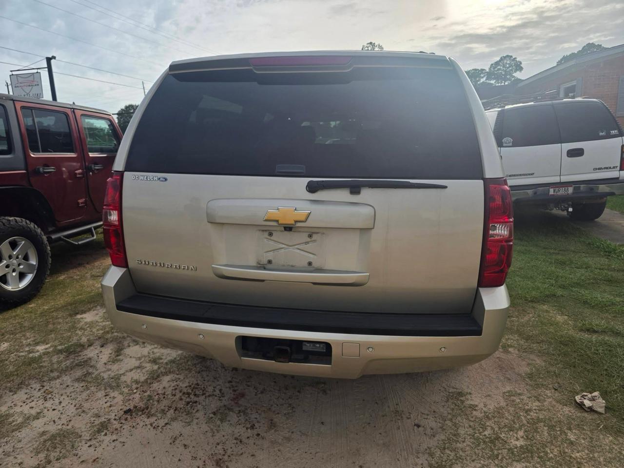 Chevrolet Suburban LT 1500 2WD 2014