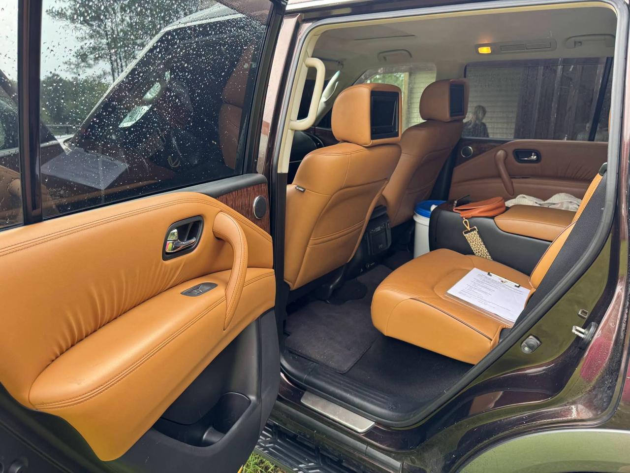 Nissan Armada Platinum 2WD 2017