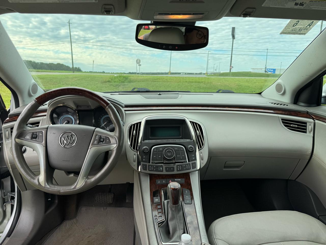 Buick LaCrosse CXL FWD 2010