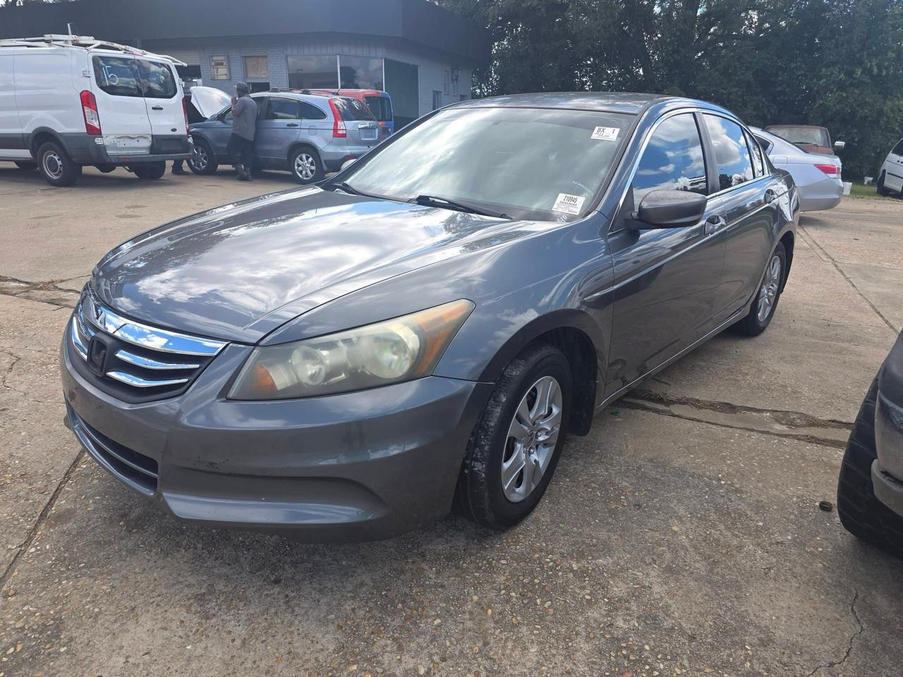 Honda Accord LX-P Sedan AT 2011