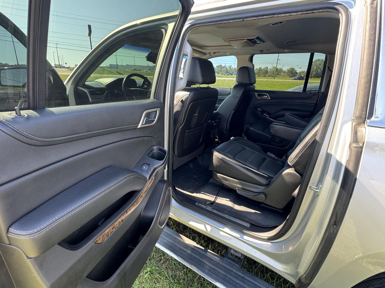GMC Yukon XL Denali 4WD 2016