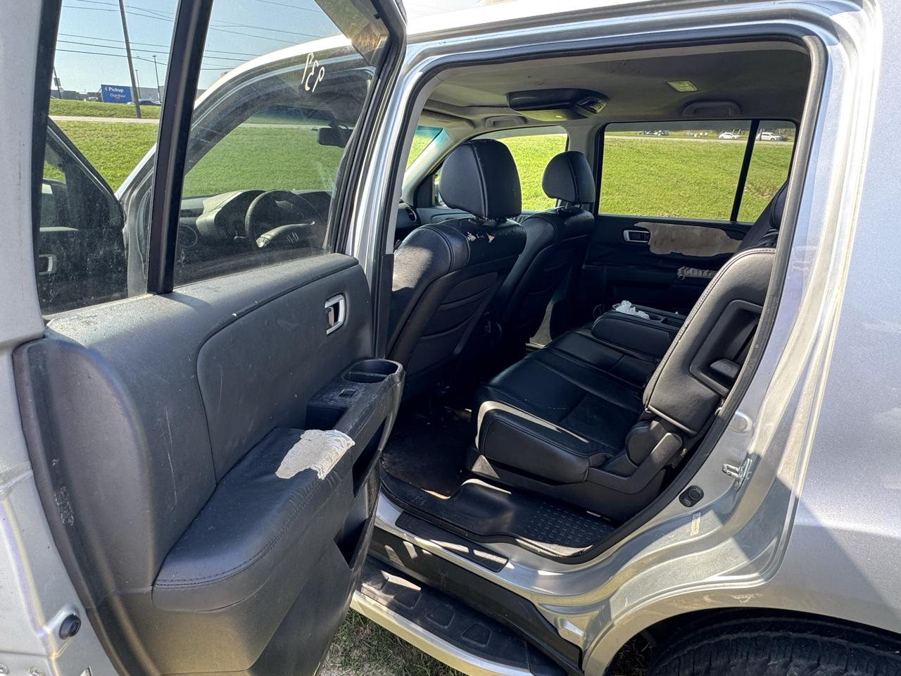 Honda Pilot EX-L 2WD 5-Spd AT 2011