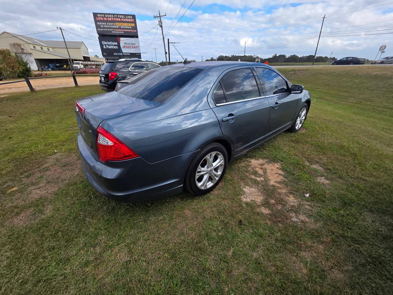 Ford Fusion SE 2012