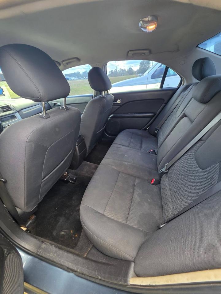Ford Fusion SE 2012