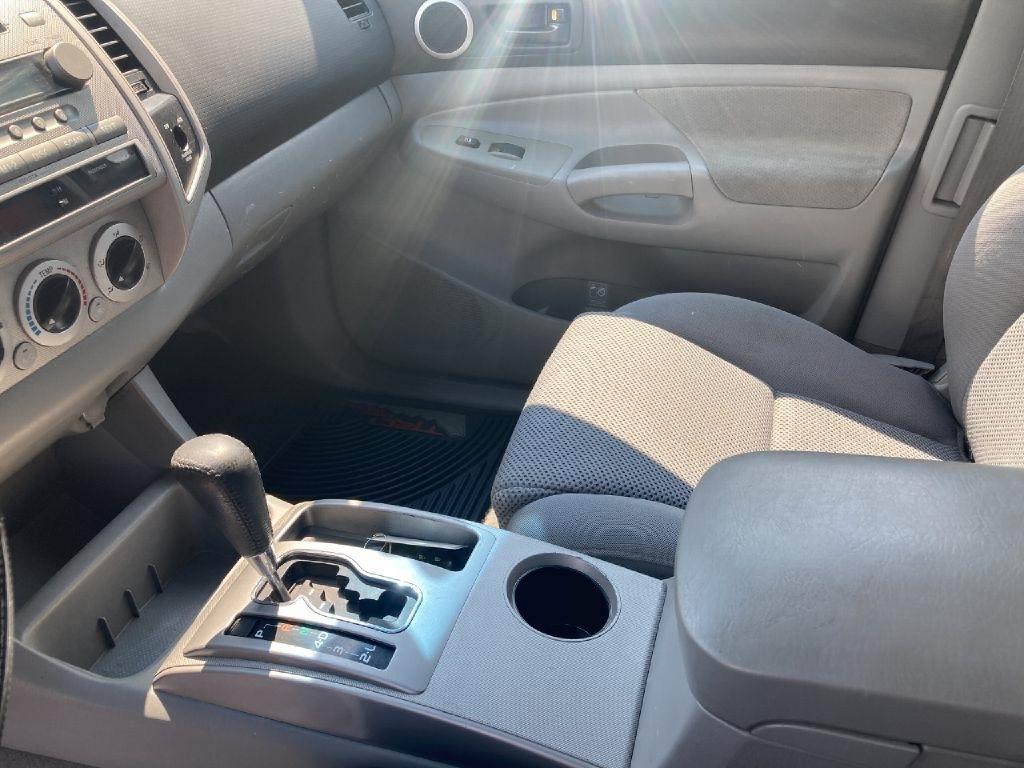 Toyota Tacoma  2008