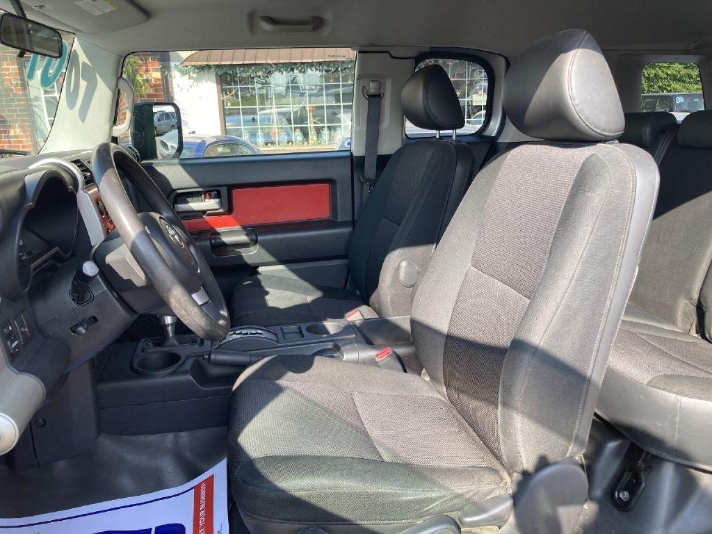 Toyota FJ Cruiser  2007