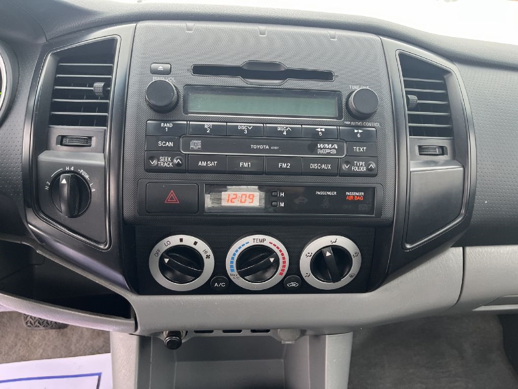 Toyota Tacoma  2011 Toyota Tacoma  2011