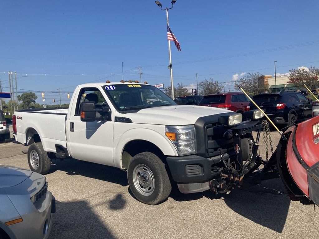 2015 Ford F-350 Super Duty Chassis Cab XL's photo