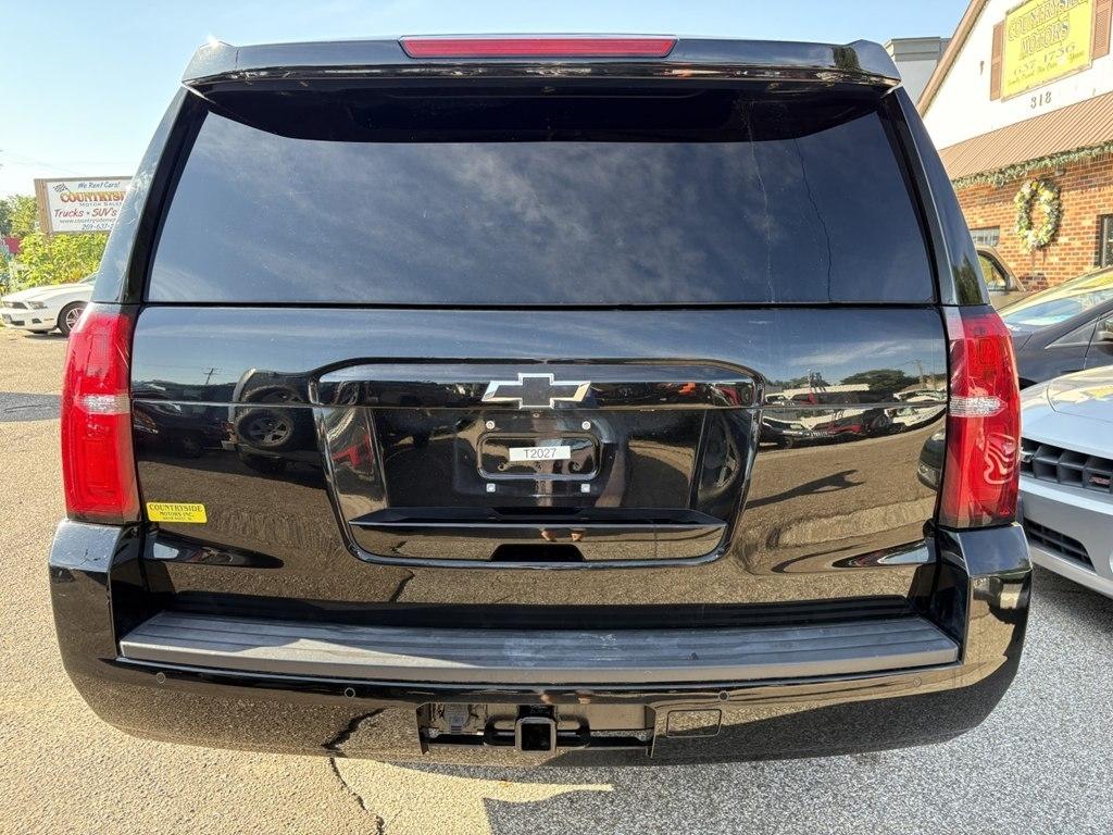Chevrolet Suburban  2020