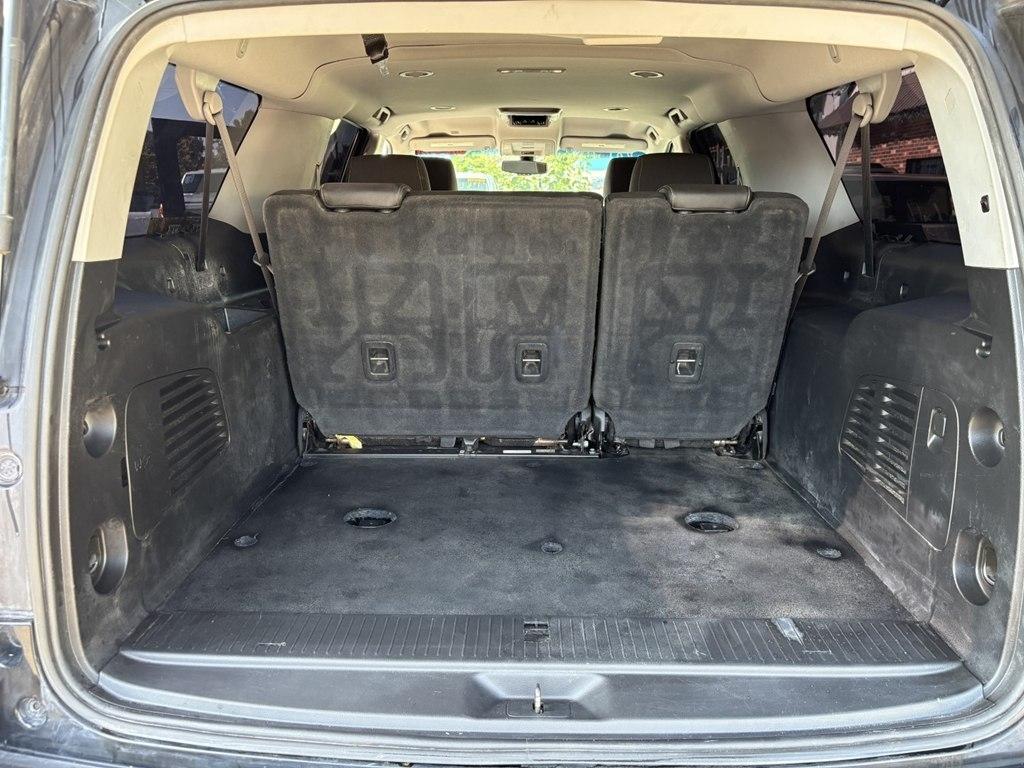 Chevrolet Suburban  2020