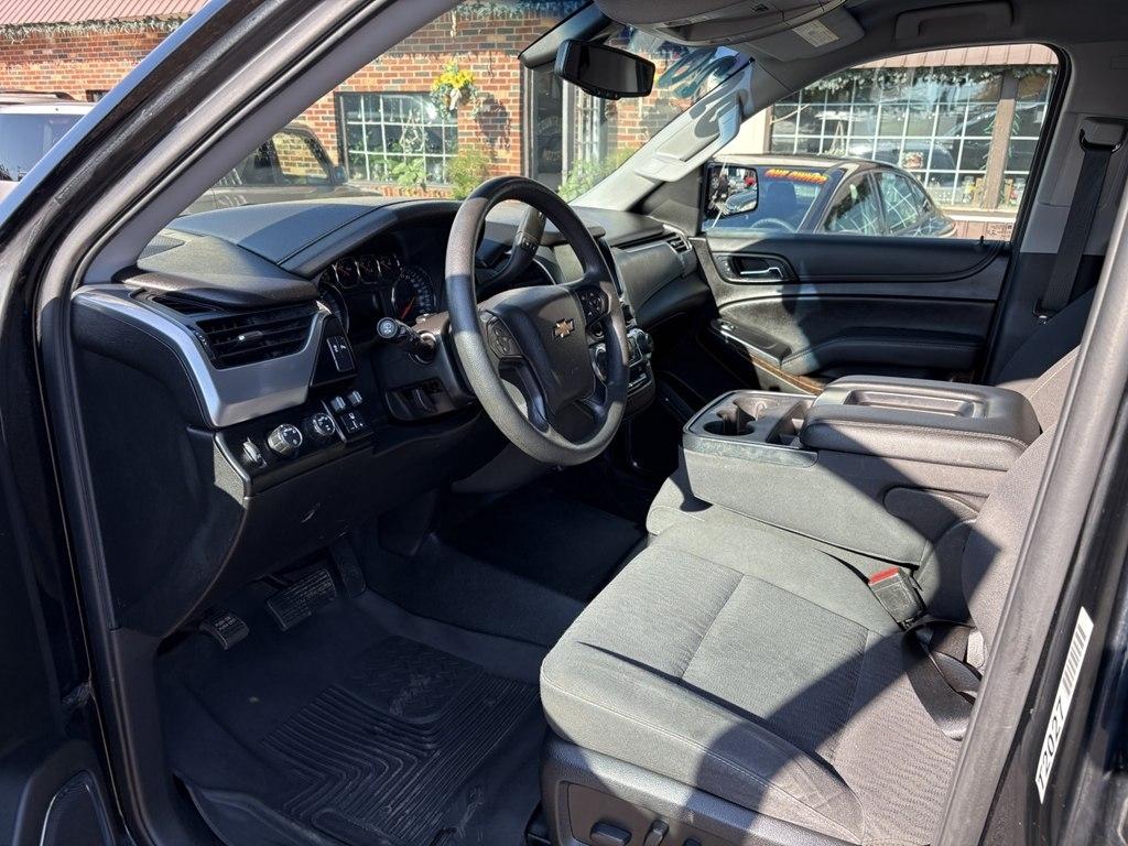 Chevrolet Suburban  2020