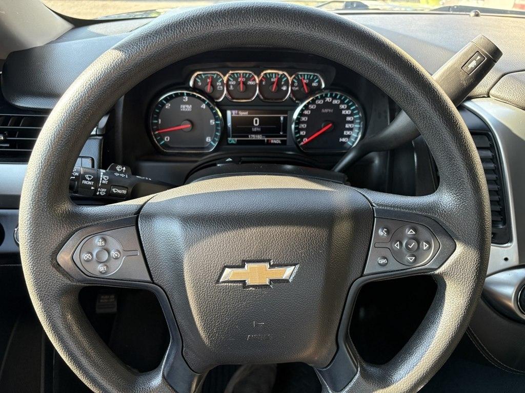 Chevrolet Suburban  2020