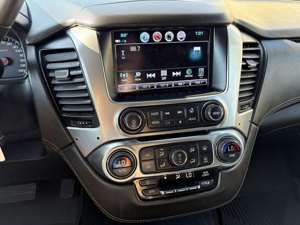 Chevrolet Suburban  2020