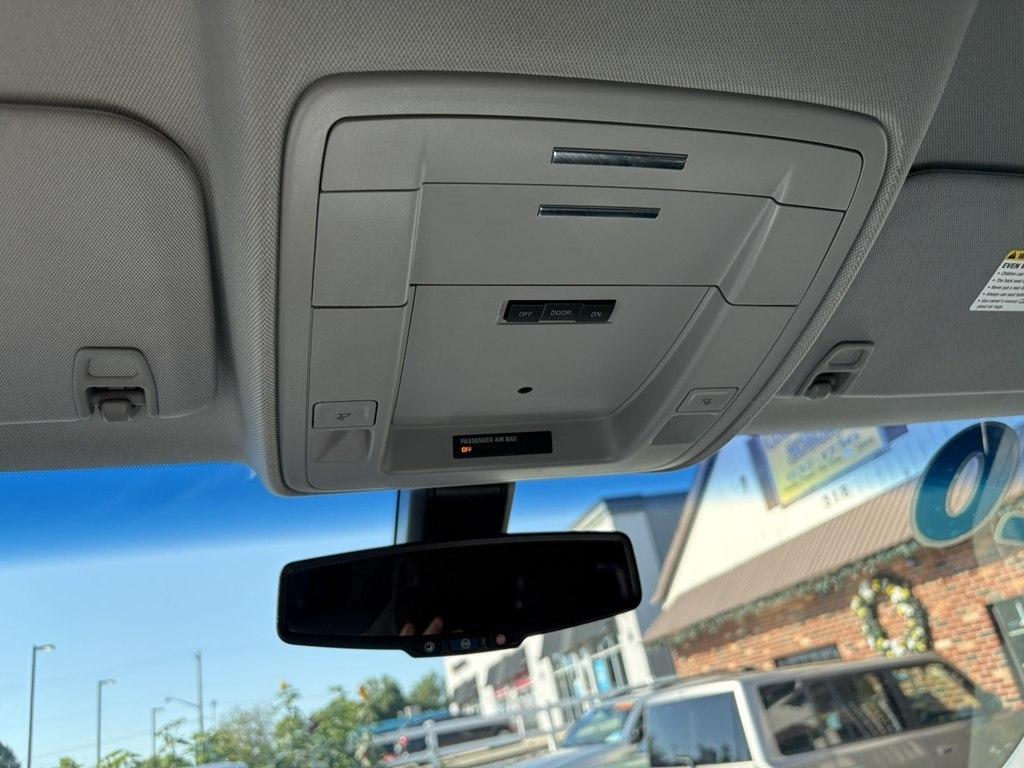 Chevrolet Suburban  2020