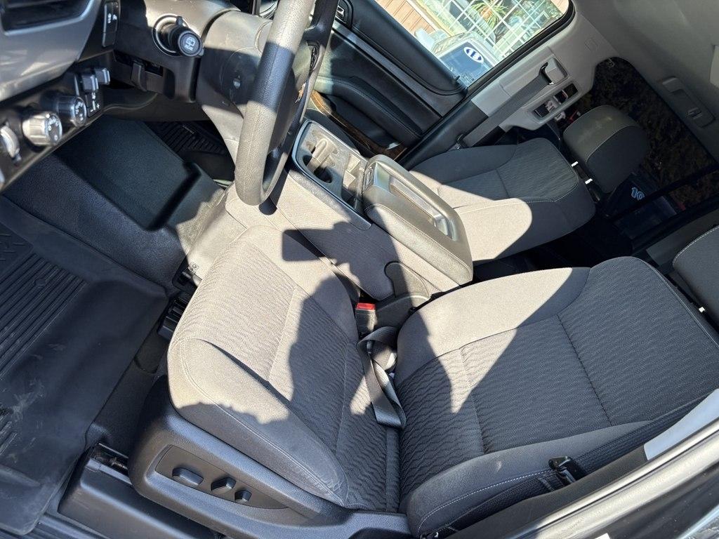 Chevrolet Suburban  2020
