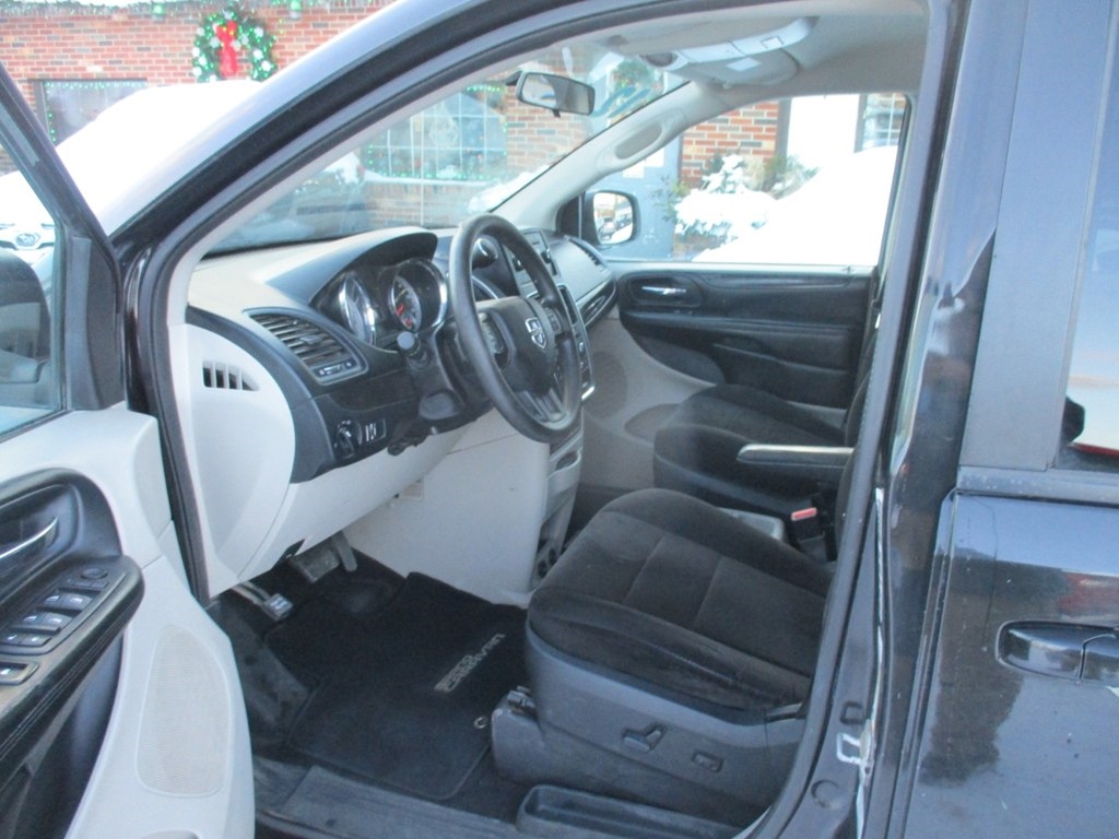 Dodge Grand Caravan  2012