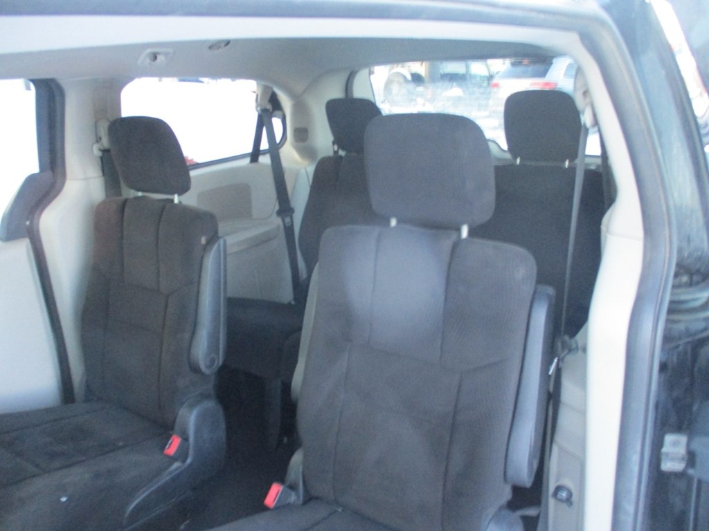 Dodge Grand Caravan  2012