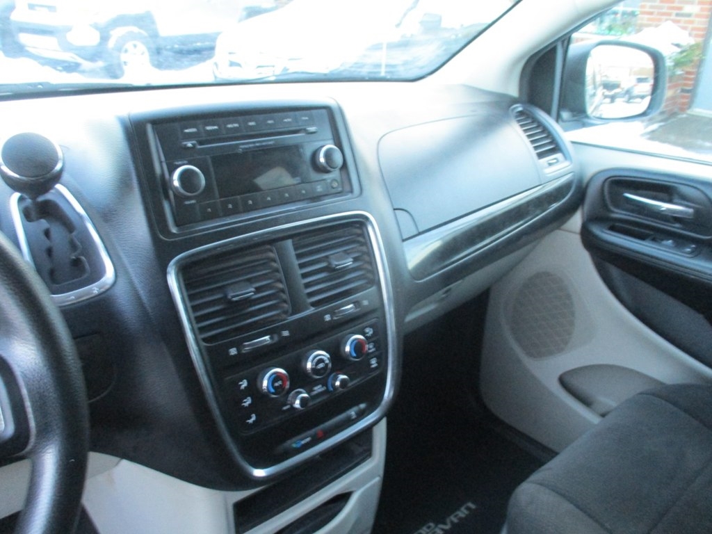 Dodge Grand Caravan  2012