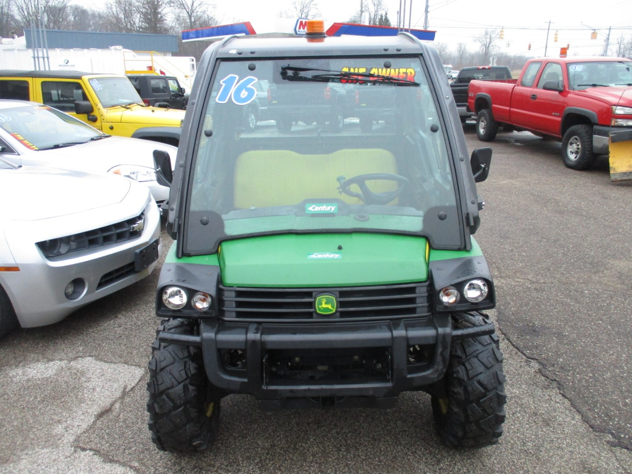 John Deere Gator  2016