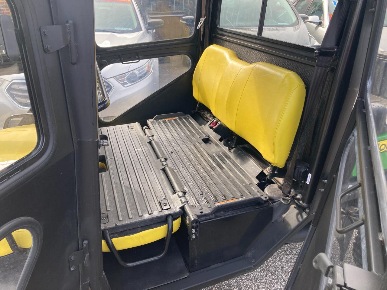 John Deere 825  2018